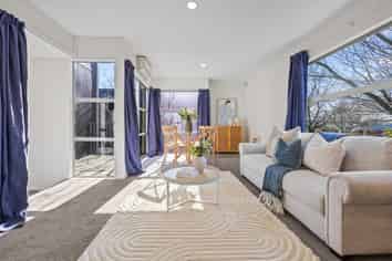 1/3 Grove Road, Addington