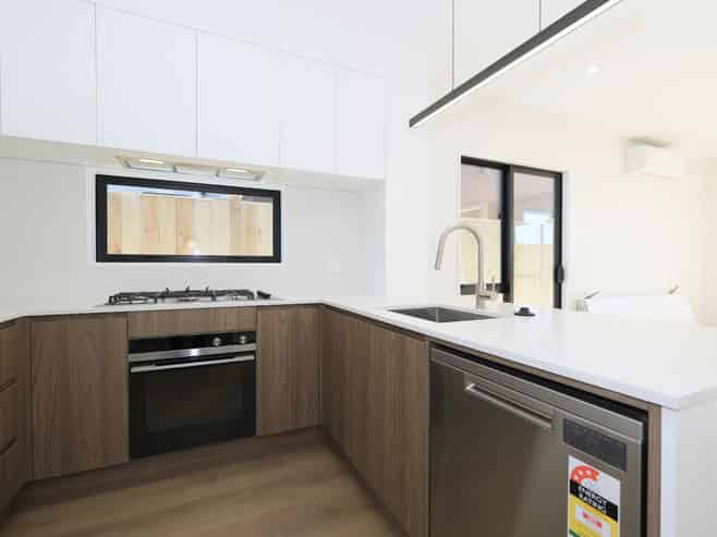 2 Waimarie Drive, Karaka