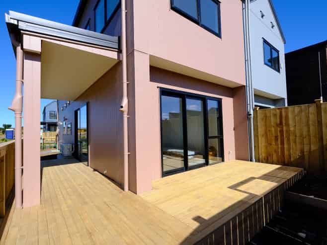 2 Waimarie Drive, Karaka