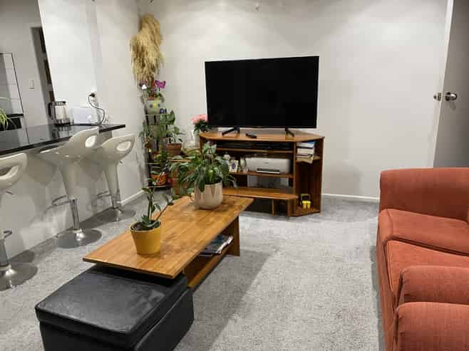 37 Hallberry Road, Mangere East