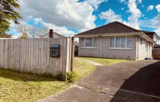 37 Hallberry Road, Mangere East