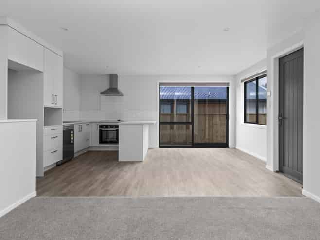 1/55 Mahoe Street, Melville