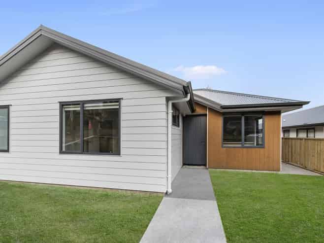 1/55 Mahoe Street, Melville