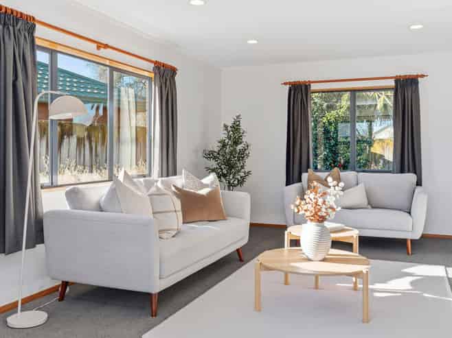 27 Newfield Drive, Fairview Downs