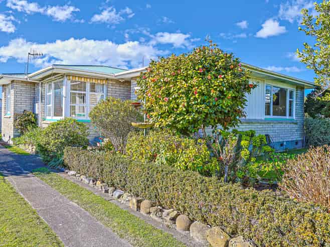 23 Upham Street, Havelock North