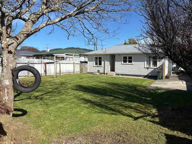 100 Frederick Street, Wainuiomata