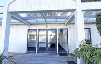 ALBANY 47m² OFFICE SPACE FOR LEASE
