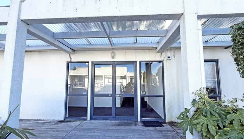 Unit B2/253 Dairy Flat Highway, Albany