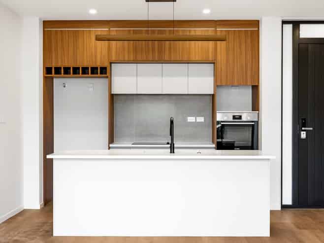 2/17 Matapouri Road, Mangere Bridge