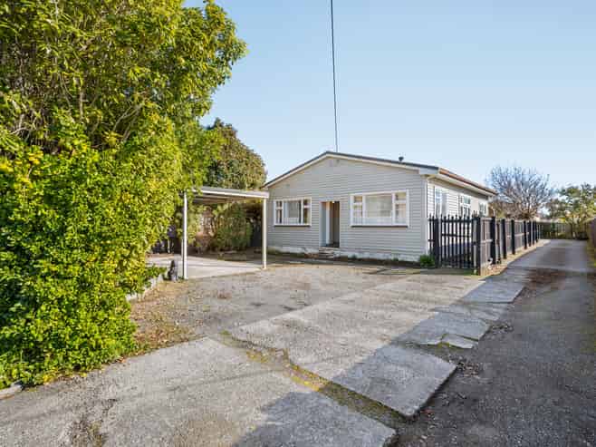 1/126 Springs Road, Hornby