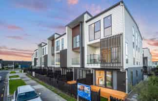14B Pilot Drive, Hobsonville