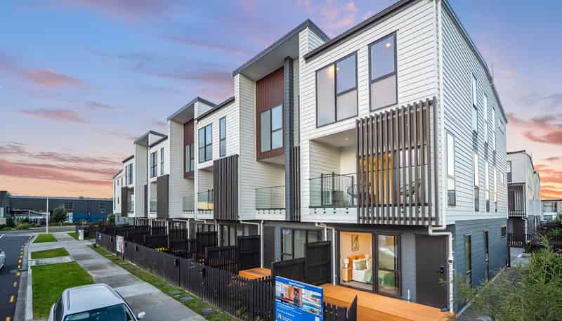 14B Pilot Drive, Hobsonville