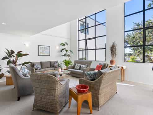 7-9 Ramsgate Terrace, Mairangi Bay