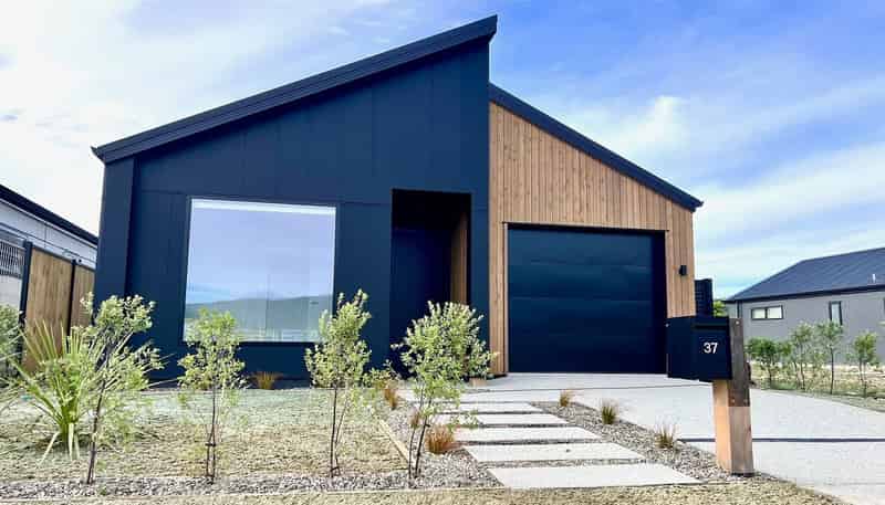 37 Vintage Street, Cromwell