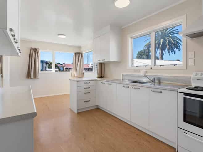 17 Clark Street, Manurewa