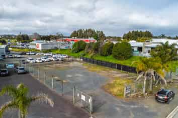 Secure Lease|Established Tenant|Premium Exposure