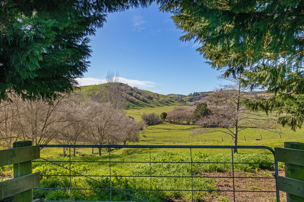 Lifestyle with Rural Vista 2