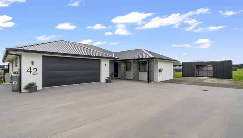 42 Arcadia Place, Seaward Bush