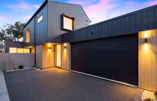 2/48 Andover Street, Merivale