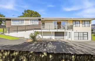 68 Holly Street, Avondale