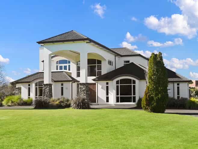 270 Holmwood Drive, Ngahinapouri