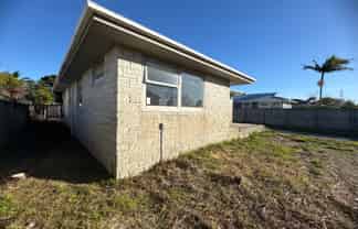 127 Edgewater Drive, Pakuranga
