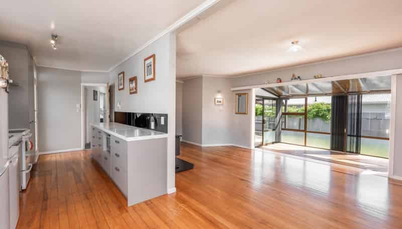 8 Sunrise Avenue, Owhata