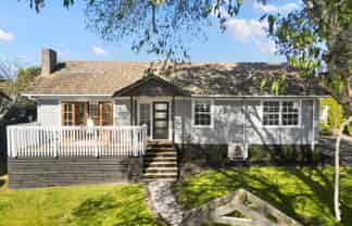 26 Deanwell Avenue, Deanwell