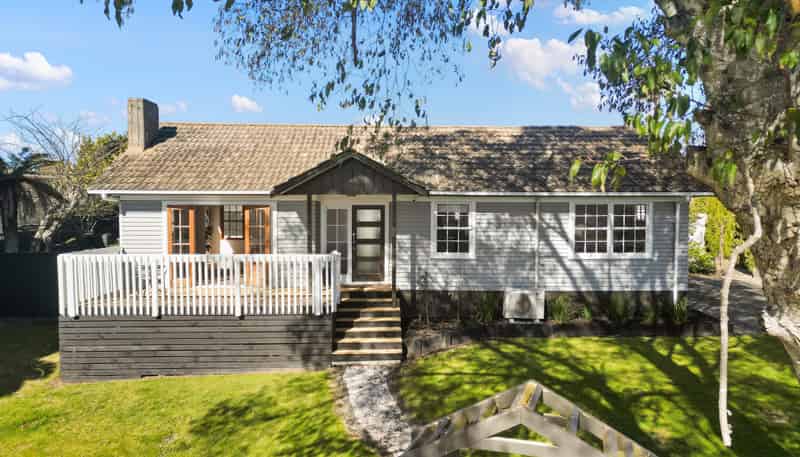26 Deanwell Avenue, Deanwell