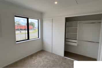 13 Erina Road, Manukau