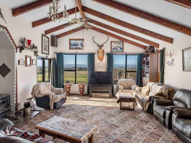 660 Mandeville Kingston Crossing Road, Riversdale
