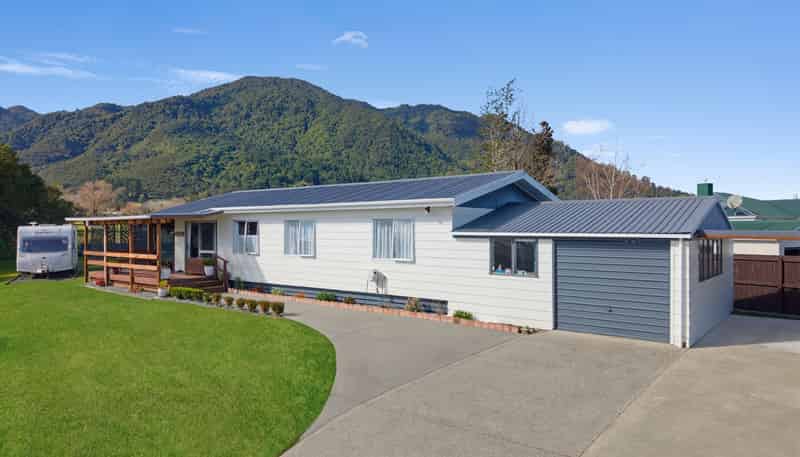 24 Stirling Street, Te Aroha