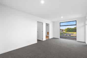 2 Kahurangi Road, HALSWELL