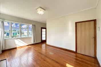2 White Street, Whanganui East