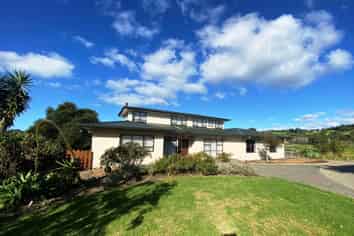 72 Ireland Road, Waitoki