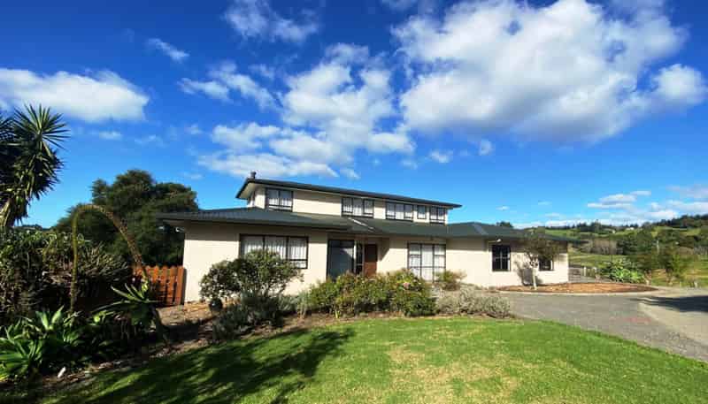 72 Ireland Road, Waitoki