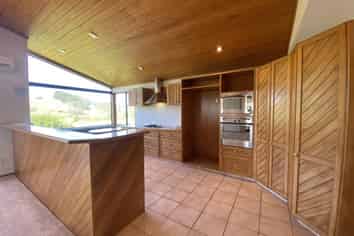 72 Ireland Road, Waitoki