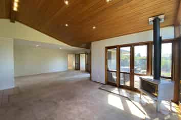 72 Ireland Road, Waitoki