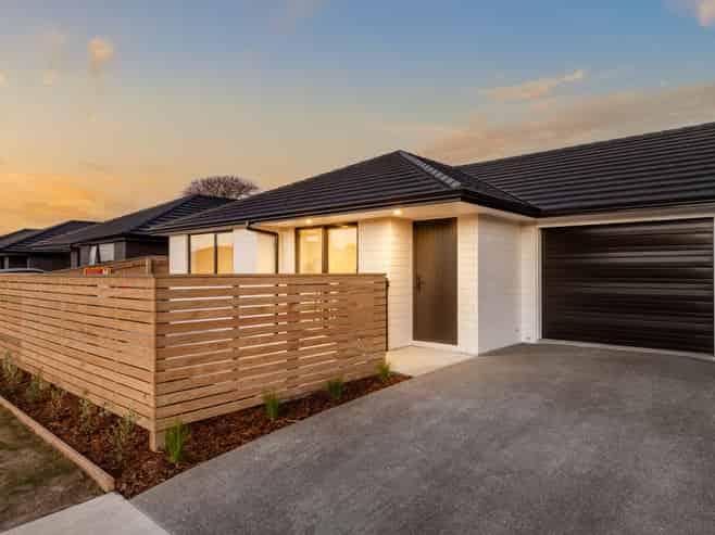 9 Catherine Lane, LEVIN