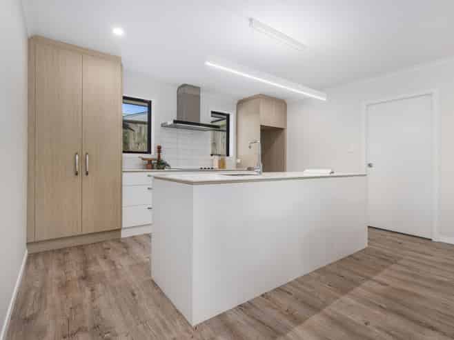 9 Catherine Lane, LEVIN
