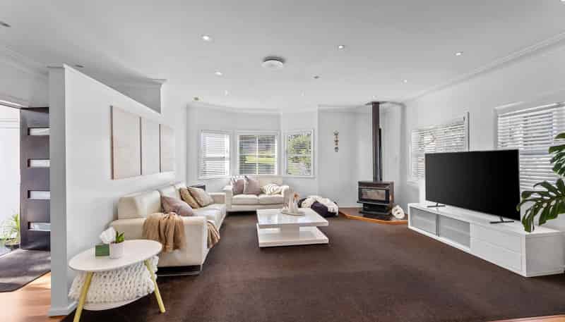 222 Riddell Road, Glendowie