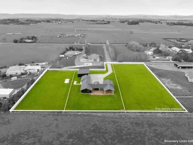 32A Aranui Road, KAIRANGA