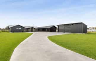 32A Aranui Road, KAIRANGA
