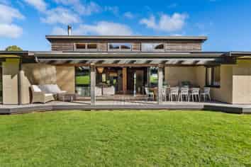 16 Pennyroyal Place, Kamo