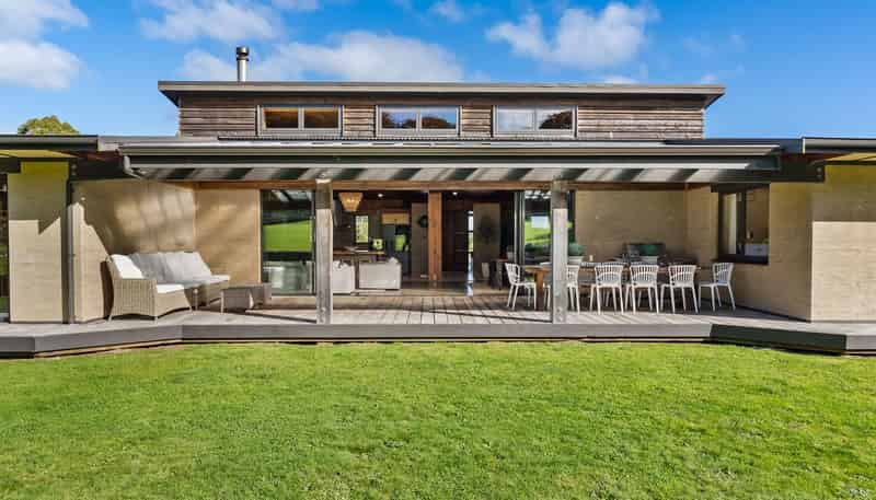 16 Pennyroyal Place, Kamo