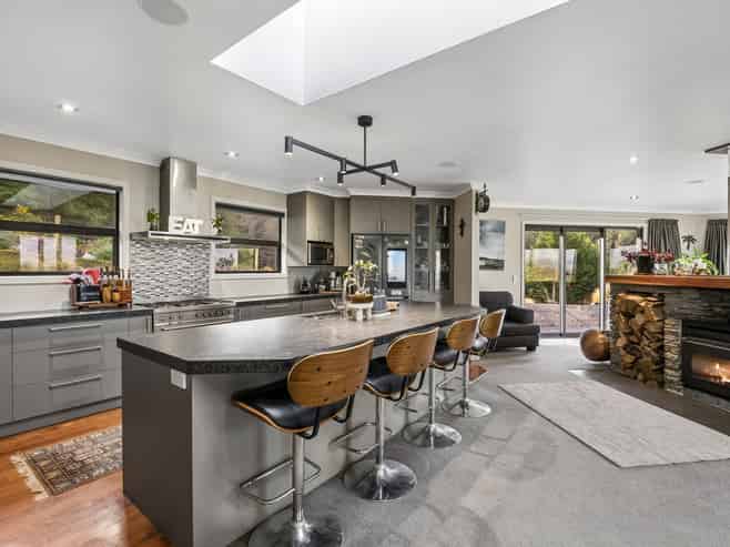 42 Woodside Road, Woodside