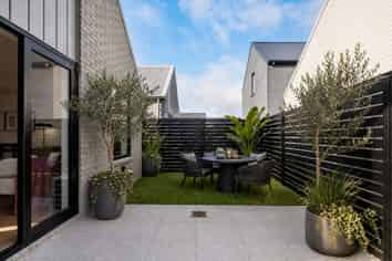 13/160 Mazengarb Road, Paraparaumu
