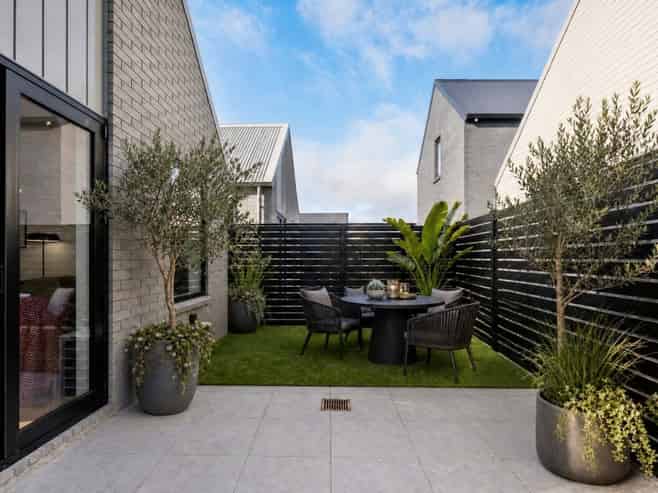 13/160 Mazengarb Road, Paraparaumu