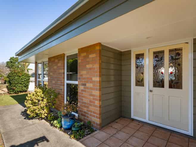 1 Marina Way, Athenree