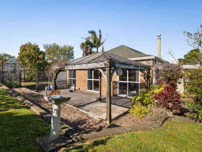 1 Marina Way, Athenree